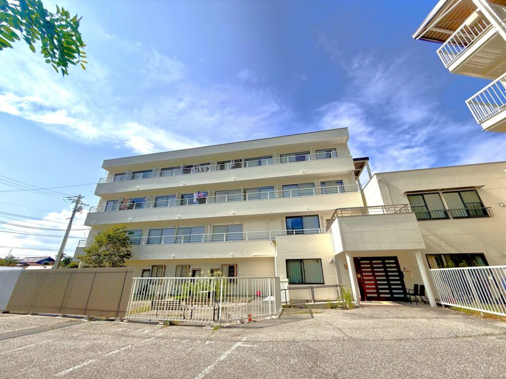 ケアホームわだ外観